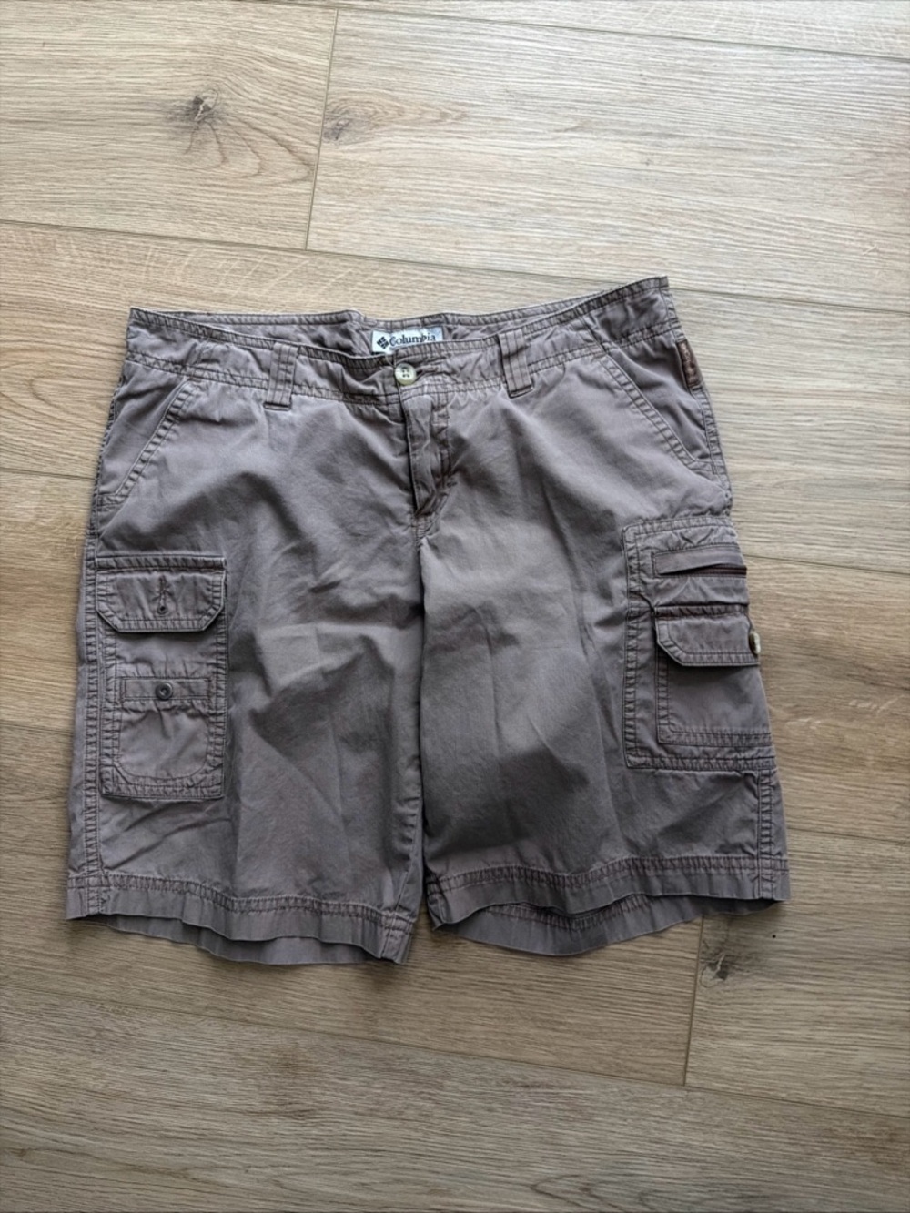 Columbia Women’s  Taupe Cargo Shorts